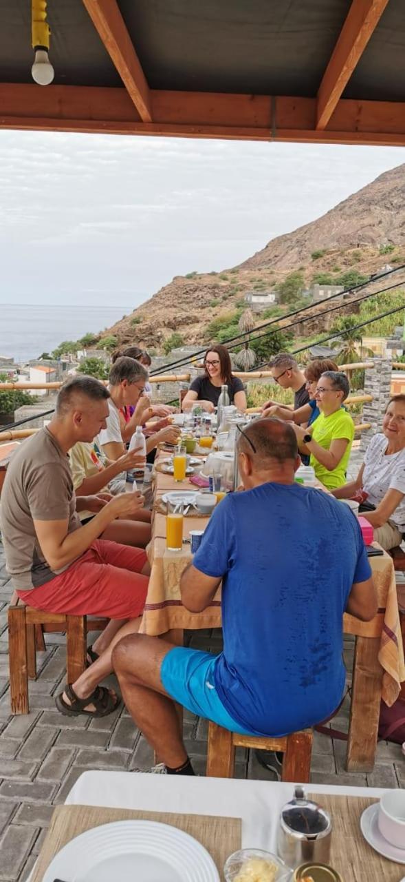 Bed and Breakfast Kaza Ladera Seladinha Zewnętrze zdjęcie